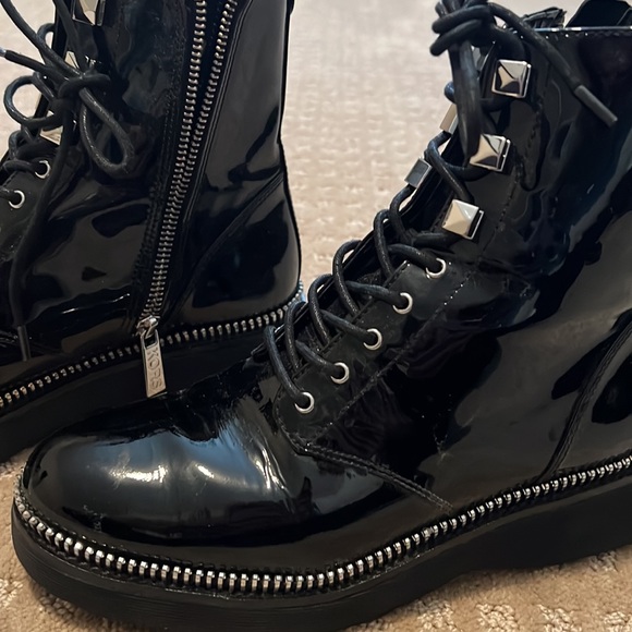 Michael Kors boots - Picture 3 of 5